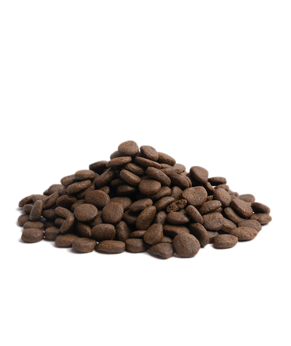 ESSENTIAL NAUTICAL LIVING